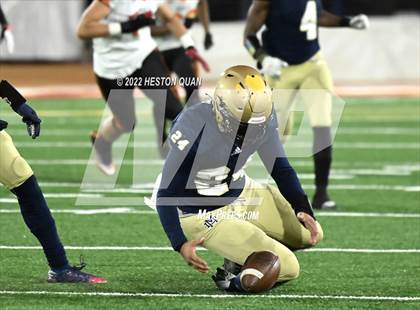 Thumbnail 3 in McClymonds vs. Mater Dei Catholic (CIF State D2-AA Final) photogallery.