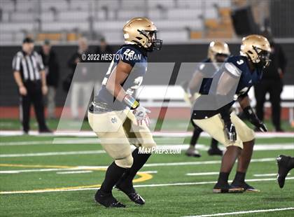 Thumbnail 2 in McClymonds vs. Mater Dei Catholic (CIF State D2-AA Final) photogallery.