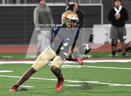 Thumbnail 3 in McClymonds vs. Mater Dei Catholic (CIF State D2-AA Final) photogallery.