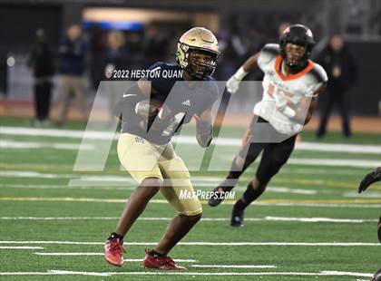 Thumbnail 3 in McClymonds vs. Mater Dei Catholic (CIF State D2-AA Final) photogallery.