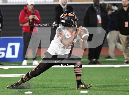 Thumbnail 2 in McClymonds vs. Mater Dei Catholic (CIF State D2-AA Final) photogallery.