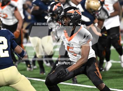 Thumbnail 3 in McClymonds vs. Mater Dei Catholic (CIF State D2-AA Final) photogallery.