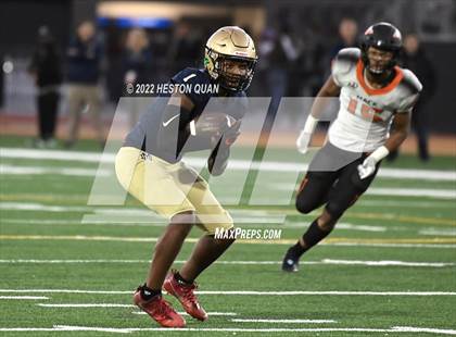 Thumbnail 2 in McClymonds vs. Mater Dei Catholic (CIF State D2-AA Final) photogallery.