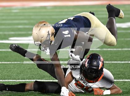 Thumbnail 2 in McClymonds vs. Mater Dei Catholic (CIF State D2-AA Final) photogallery.
