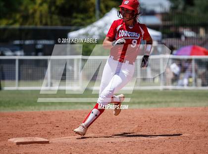 Thumbnail 2 in Miami vs Willcox photogallery.