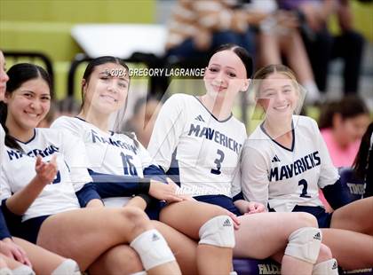 Thumbnail 3 in Memorial vs Timber Creek photogallery.