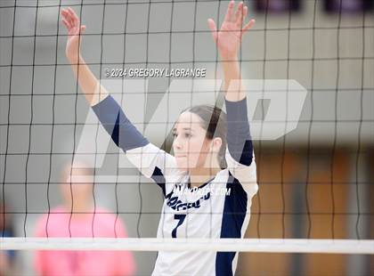 Thumbnail 2 in Memorial vs Timber Creek photogallery.