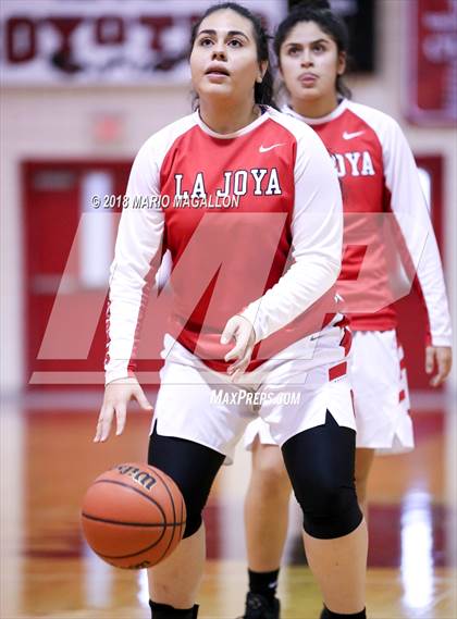 Thumbnail 1 in Palmview @ La Joya photogallery.