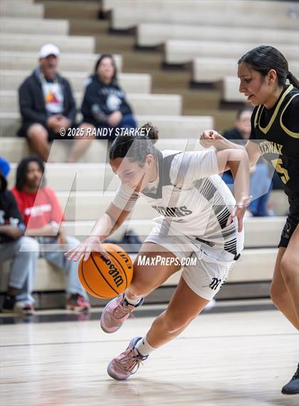 Thumbnail 3 in Gateway @ Mariner photogallery.