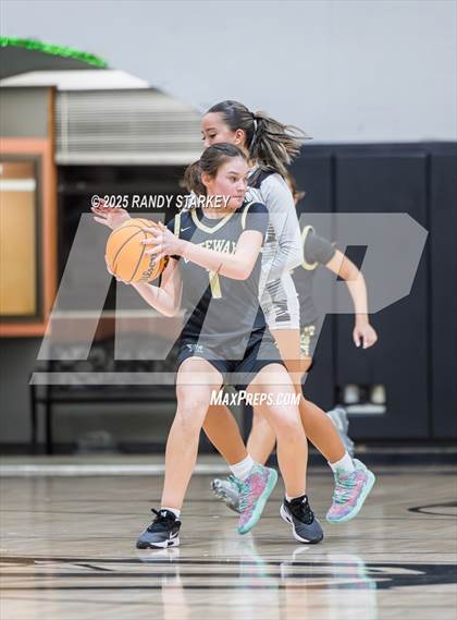 Thumbnail 1 in Gateway @ Mariner photogallery.