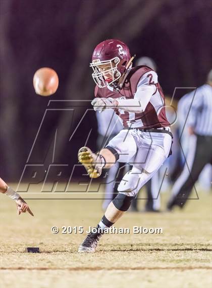Thumbnail 2 in Brookfield vs. Killingly (CIAC Class M Semifinal) photogallery.