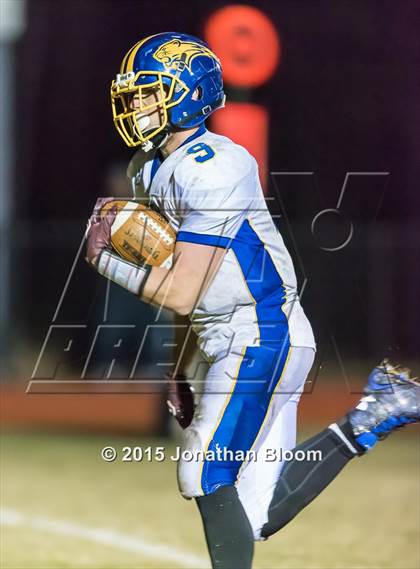 Thumbnail 2 in Brookfield vs. Killingly (CIAC Class M Semifinal) photogallery.