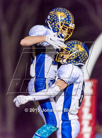 Thumbnail 2 in Brookfield vs. Killingly (CIAC Class M Semifinal) photogallery.