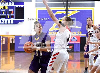 Thumbnail 2 in Campbell County vs. Castleview (Tarkanian Classic) photogallery.