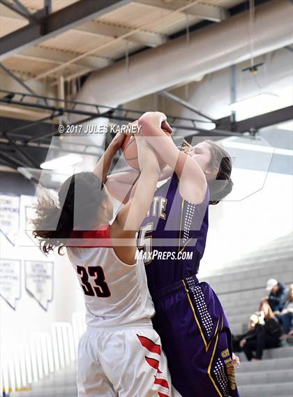 Thumbnail 1 in Campbell County vs. Castleview (Tarkanian Classic) photogallery.