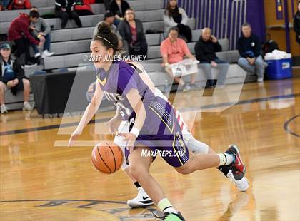 Thumbnail 3 in Campbell County vs. Castleview (Tarkanian Classic) photogallery.