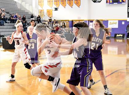 Thumbnail 3 in Campbell County vs. Castleview (Tarkanian Classic) photogallery.