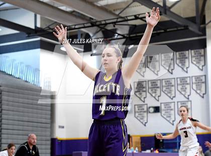 Thumbnail 3 in Campbell County vs. Castleview (Tarkanian Classic) photogallery.