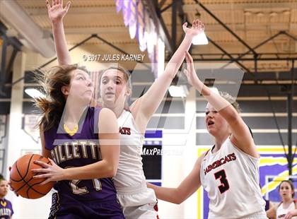 Thumbnail 2 in Campbell County vs. Castleview (Tarkanian Classic) photogallery.