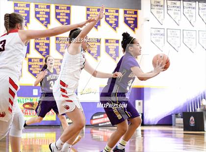 Thumbnail 2 in Campbell County vs. Castleview (Tarkanian Classic) photogallery.