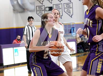 Thumbnail 2 in Campbell County vs. Castleview (Tarkanian Classic) photogallery.