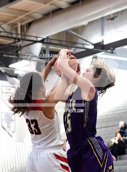 Thumbnail 2 in Campbell County vs. Castleview (Tarkanian Classic) photogallery.