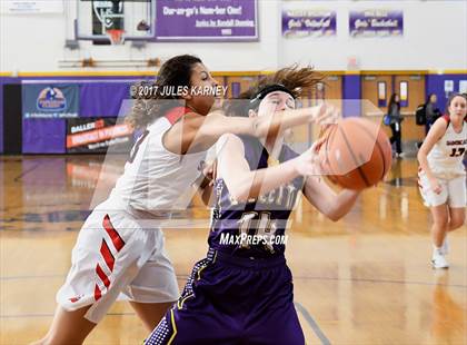 Thumbnail 2 in Campbell County vs. Castleview (Tarkanian Classic) photogallery.
