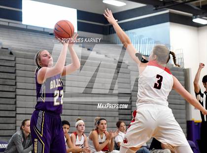 Thumbnail 2 in Campbell County vs. Castleview (Tarkanian Classic) photogallery.