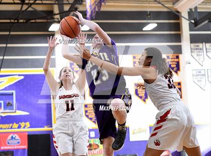 Thumbnail 3 in Campbell County vs. Castleview (Tarkanian Classic) photogallery.