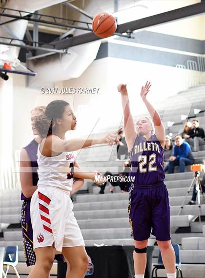 Thumbnail 1 in Campbell County vs. Castleview (Tarkanian Classic) photogallery.