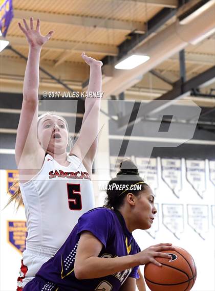 Thumbnail 2 in Campbell County vs. Castleview (Tarkanian Classic) photogallery.