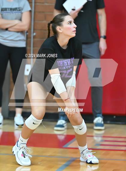 Thumbnail 3 in Northwest Christian vs. Kellis (Ironwood Scrimmage) photogallery.