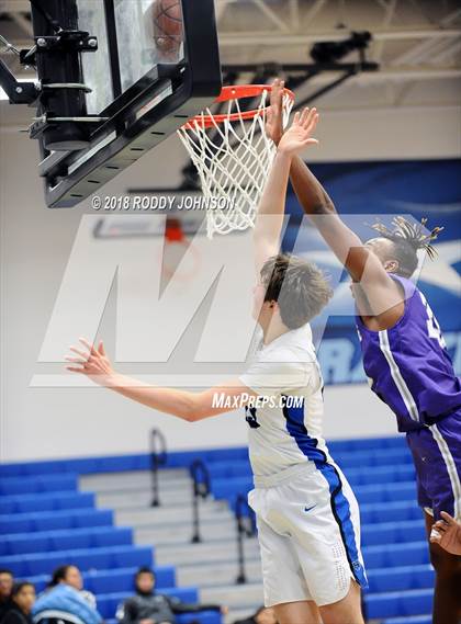 Thumbnail 1 in Humble vs. Hebron (McDonald's Texas Invitational) photogallery.