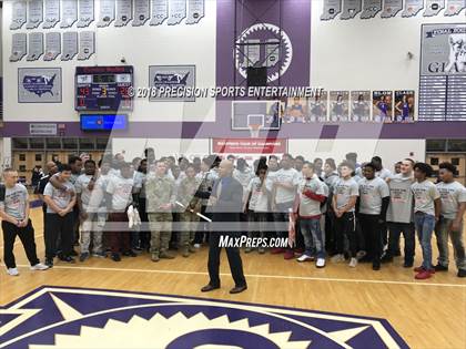 Thumbnail 3 in Ben Davis TOC Ceremony photogallery.