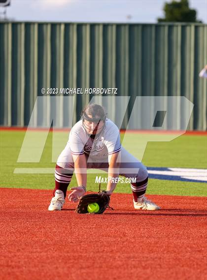 Thumbnail 1 in Lewisville vs. Allen (UIL 6A Bi-District) photogallery.