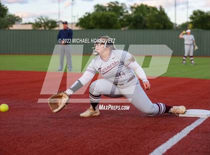 Thumbnail 2 in Lewisville vs. Allen (UIL 6A Bi-District) photogallery.