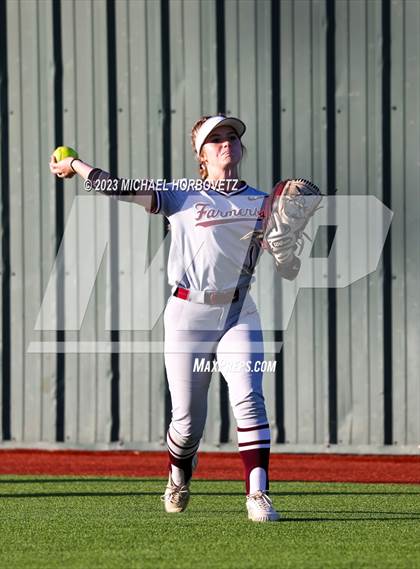 Thumbnail 2 in Lewisville vs. Allen (UIL 6A Bi-District) photogallery.