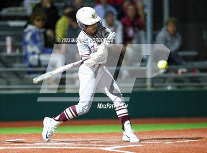 Thumbnail 3 in Lewisville vs. Allen (UIL 6A Bi-District) photogallery.
