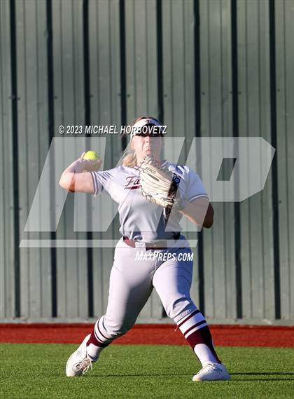Thumbnail 3 in Lewisville vs. Allen (UIL 6A Bi-District) photogallery.