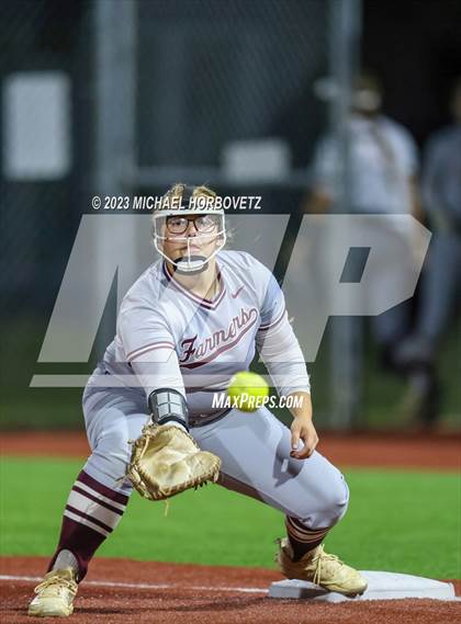 Thumbnail 3 in Lewisville vs. Allen (UIL 6A Bi-District) photogallery.