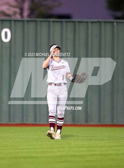 Thumbnail 3 in Lewisville vs. Allen (UIL 6A Bi-District) photogallery.
