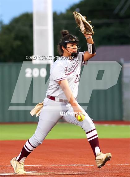 Thumbnail 2 in Lewisville vs. Allen (UIL 6A Bi-District) photogallery.