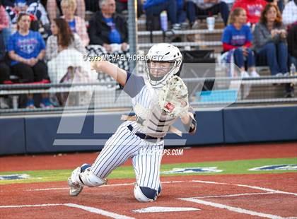 Thumbnail 3 in Lewisville vs. Allen (UIL 6A Bi-District) photogallery.