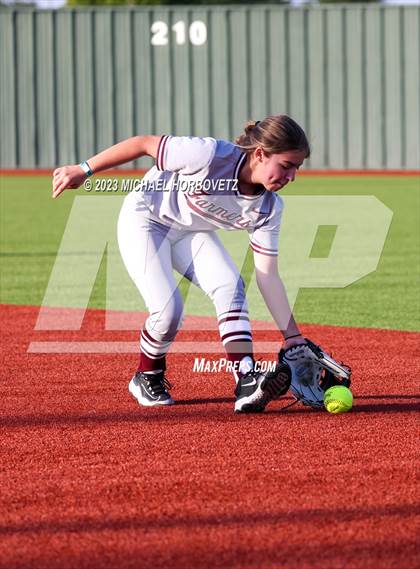 Thumbnail 2 in Lewisville vs. Allen (UIL 6A Bi-District) photogallery.