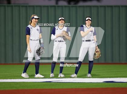 Thumbnail 1 in Lewisville vs. Allen (UIL 6A Bi-District) photogallery.