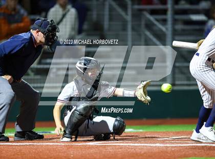 Thumbnail 3 in Lewisville vs. Allen (UIL 6A Bi-District) photogallery.