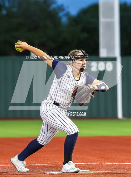 Thumbnail 1 in Lewisville vs. Allen (UIL 6A Bi-District) photogallery.