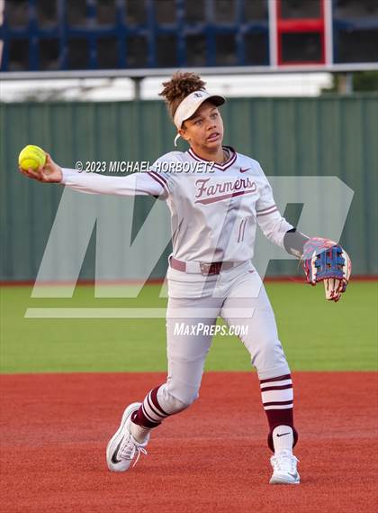 Thumbnail 3 in Lewisville vs. Allen (UIL 6A Bi-District) photogallery.
