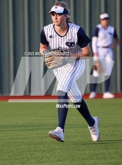 Thumbnail 1 in Lewisville vs. Allen (UIL 6A Bi-District) photogallery.