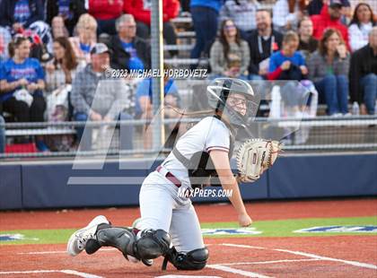 Thumbnail 2 in Lewisville vs. Allen (UIL 6A Bi-District) photogallery.